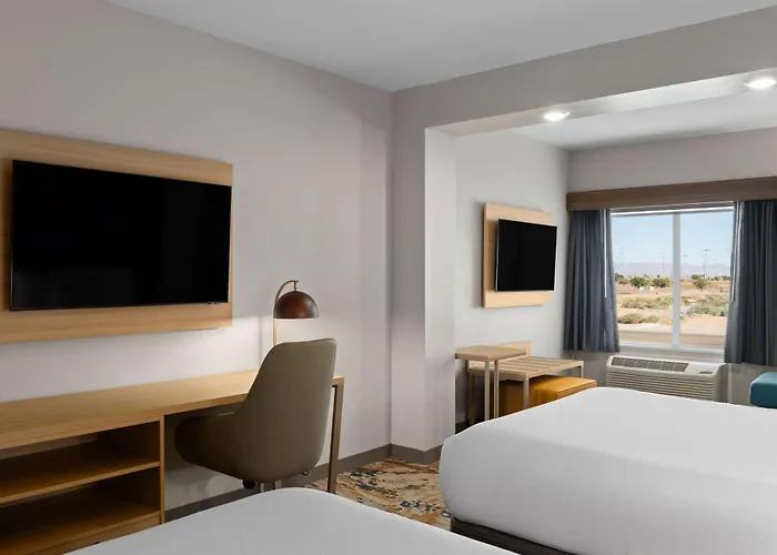La Quinta & By Wyndham Hotel Yuma